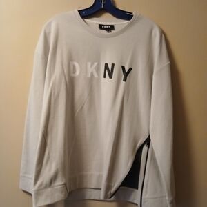 New Women's DKNY Sweatshirt